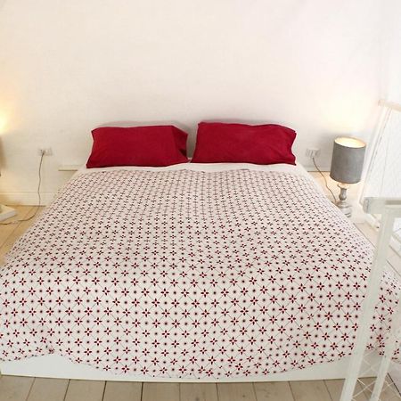Dolce Loft Lägenhet Bari Exteriör bild