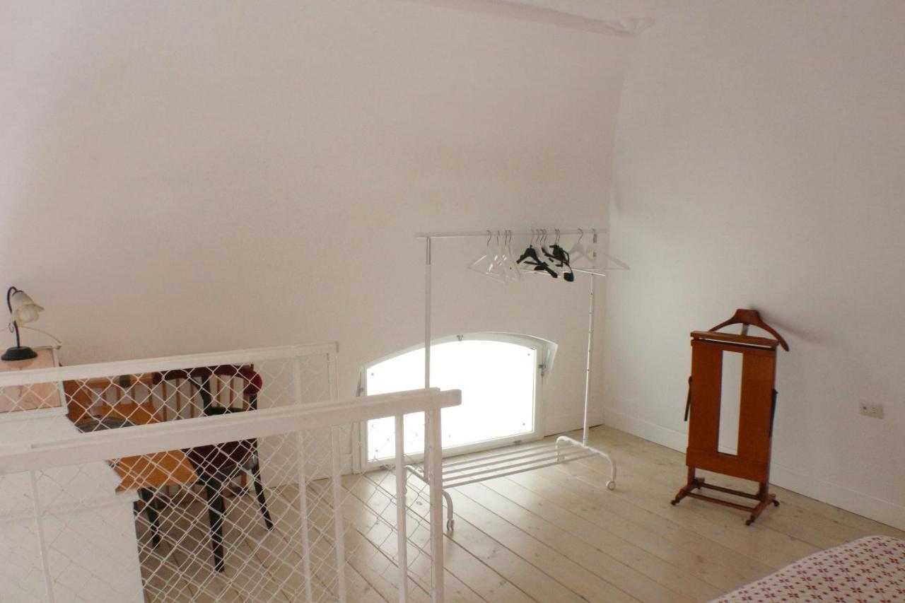 Dolce Loft Lägenhet Bari Exteriör bild