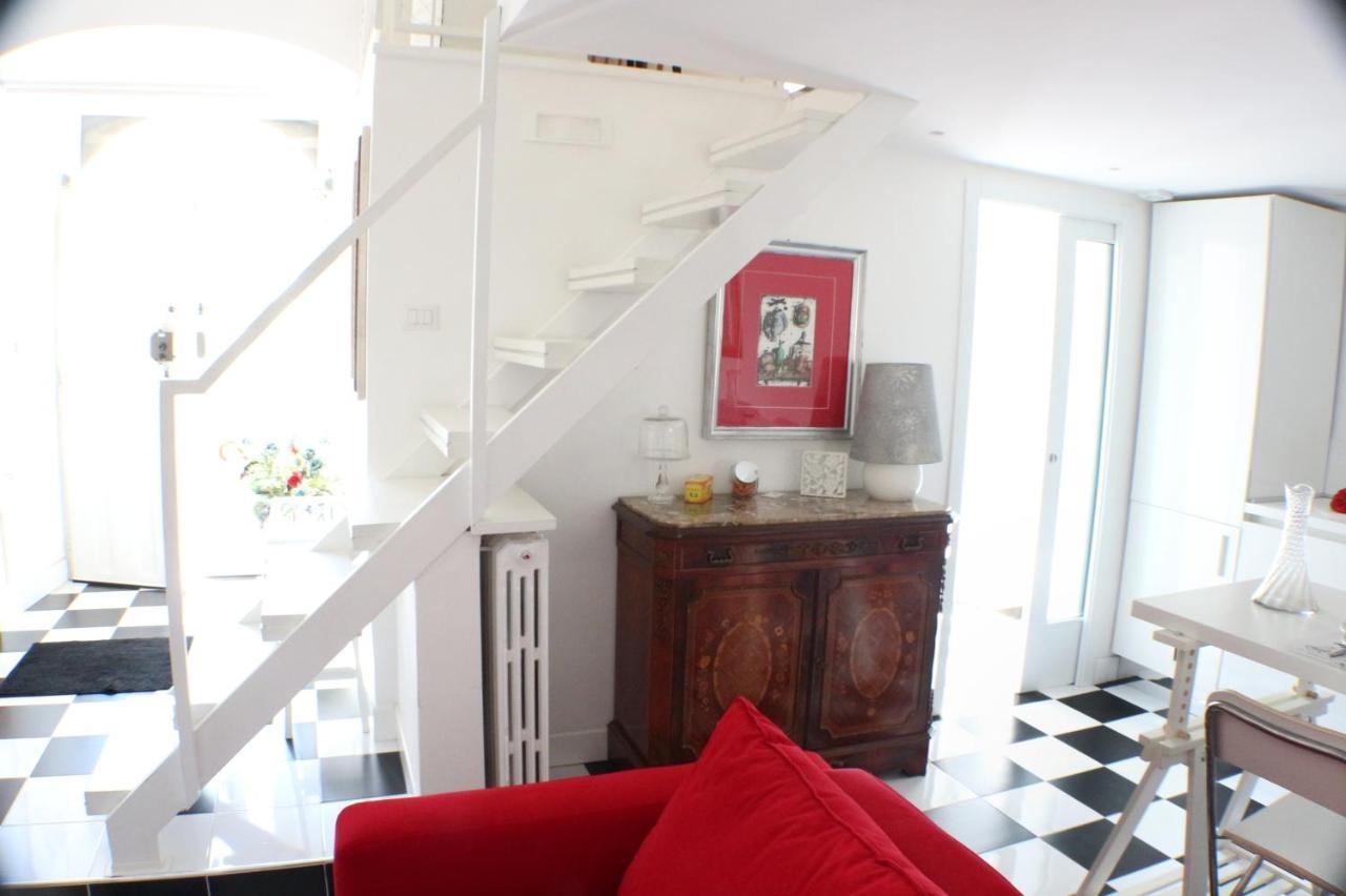 Dolce Loft Lägenhet Bari Exteriör bild